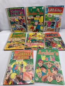VINTAGE ARCHIE COMIC BOOKS