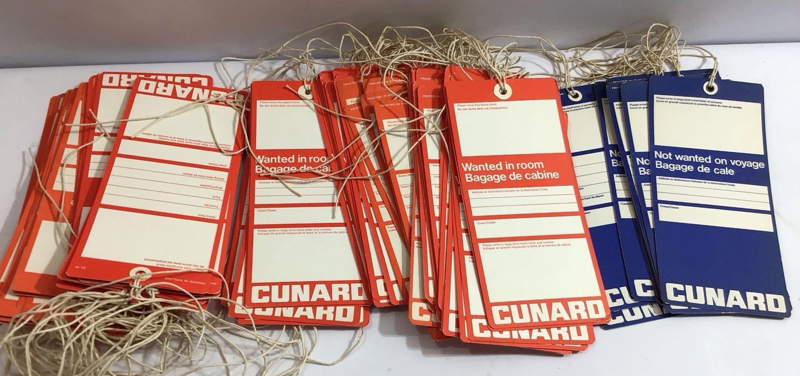 NOS MID CENTURY TRAVEL AGENCY LUGGAGE TAGS: CUNARD LINE TAGS