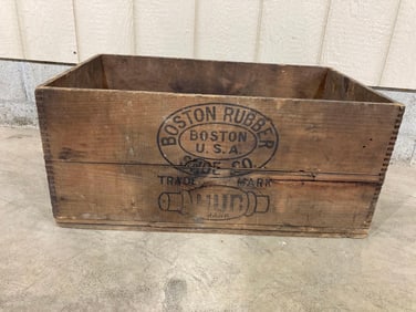 LARGE 29" BOSTON RUBBER SHOE CO WOODEN CRATE