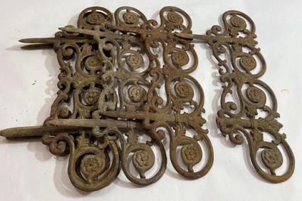 CAST IRON VICTORIAN GARDEN EDGING