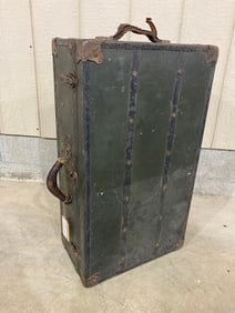 PETITE MILITARY TRUNK