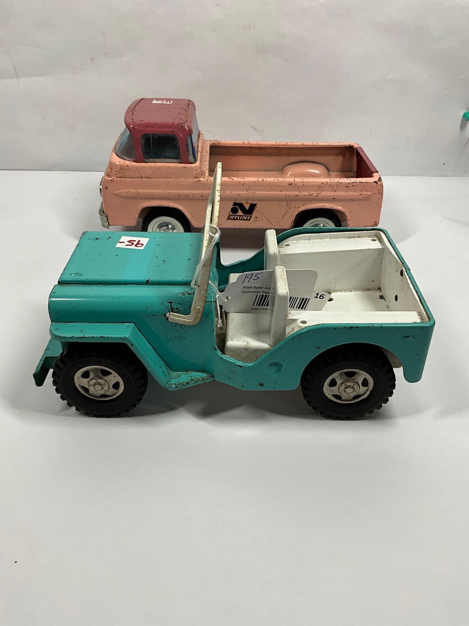 TONKA AND NYLINT TOY TRUCKS (1 of 15)