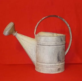 GALVANIZED WATERING CAN