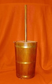WOODEN BUTTER CHURN