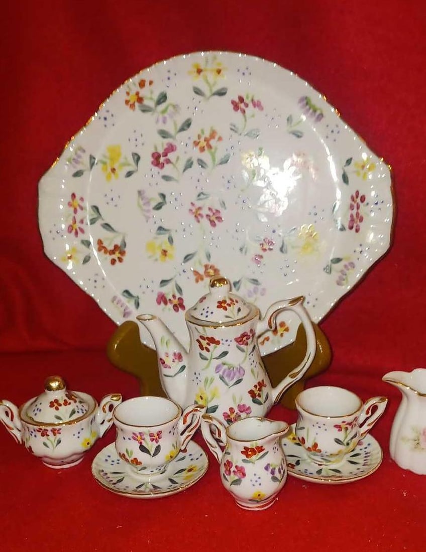 MINIATURE TEA SETS (1 of 3)