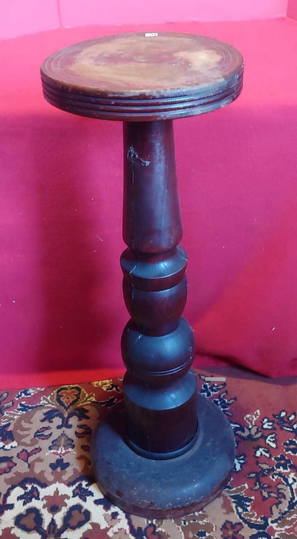 OAK PEDESTAL PLANT STAND (1 of 4)