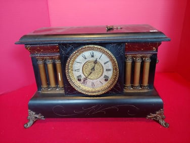 GILBERT CLOCK CO PILLAR MANTLE CLOCK