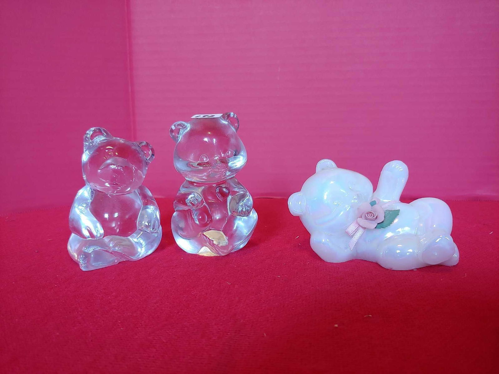 3 FENTON BEARS (1 of 3)