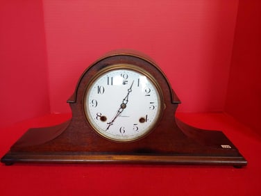 SESSIONS KEY WIND MANTLE CLOCK
