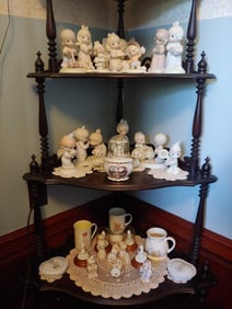 PRECIOUS MOMENTS FIGURINES, SNOW GLOBE, CUPS, TRINKETS, ORNAMENTS AND MORE INC. 30 + PCS