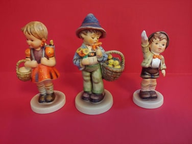 GOEBEL HUMMEL LOT OF 3 VARIOUS FIGURINES