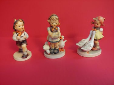 GOEBEL HUMMEL LOT OF 3 VARIOUS FIGURINES