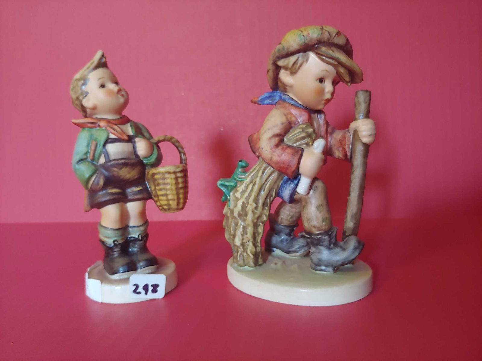 GOEBEL HUMMEL FIGURINE LOT OF 2 WITH ONE SIGNED: SHOWING NO CHIPS, CRACKS OR BREAKS 5.5" H