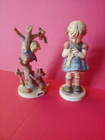 GOEBEL HUMMEL FIGURINE LOT OF 2 WITH ONE SIGNED