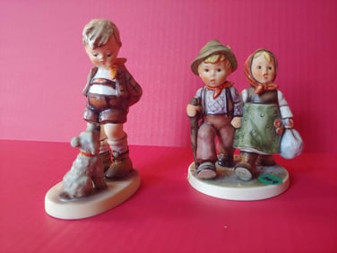 GOEBEL HUMMEL FIGURINE LOT OF 2 SIGNED