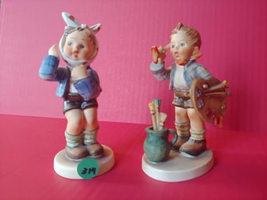 GOEBEL HUMMEL FIGURINE LOT OF 2 BOTH SIGNED