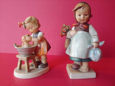 GOEBEL HUMMEL FIGURINE LOT OF 2
