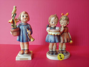 GOEBEL HUMMEL FIGURINE LOT OF 2