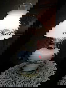 VINTAGE CURRIER & IVES HURRICANE LAMP WITH FARM SCENE