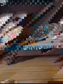 WOOD DOLL BENCH INC. BEAR PLATES AND A DOLL W/ CARRYING CASE