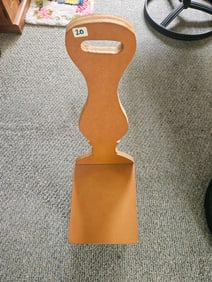 FARMHOUSE HANDLED STOOL