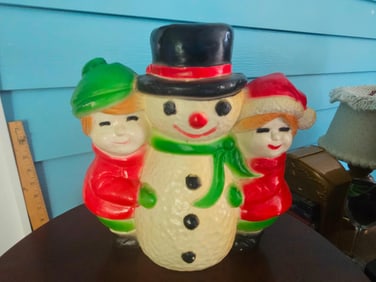 UNION VINTAGE SNOWMAN BLOW MOLD