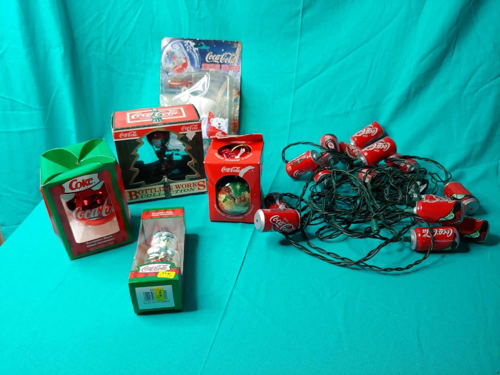 Coca-Cola Christmas lot (1 of 7)