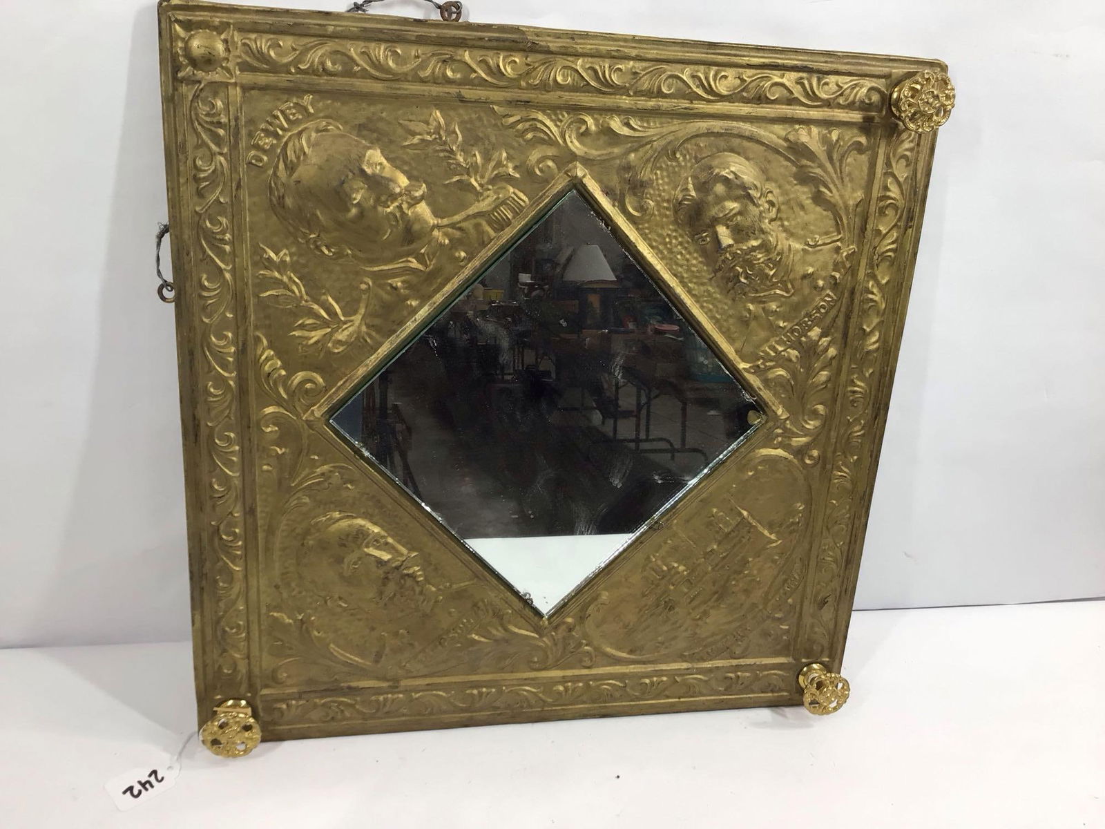 SPANISH AMERICAN WAR COMMEMORATIVE EMBOSSED MIRROR (1 of 6)