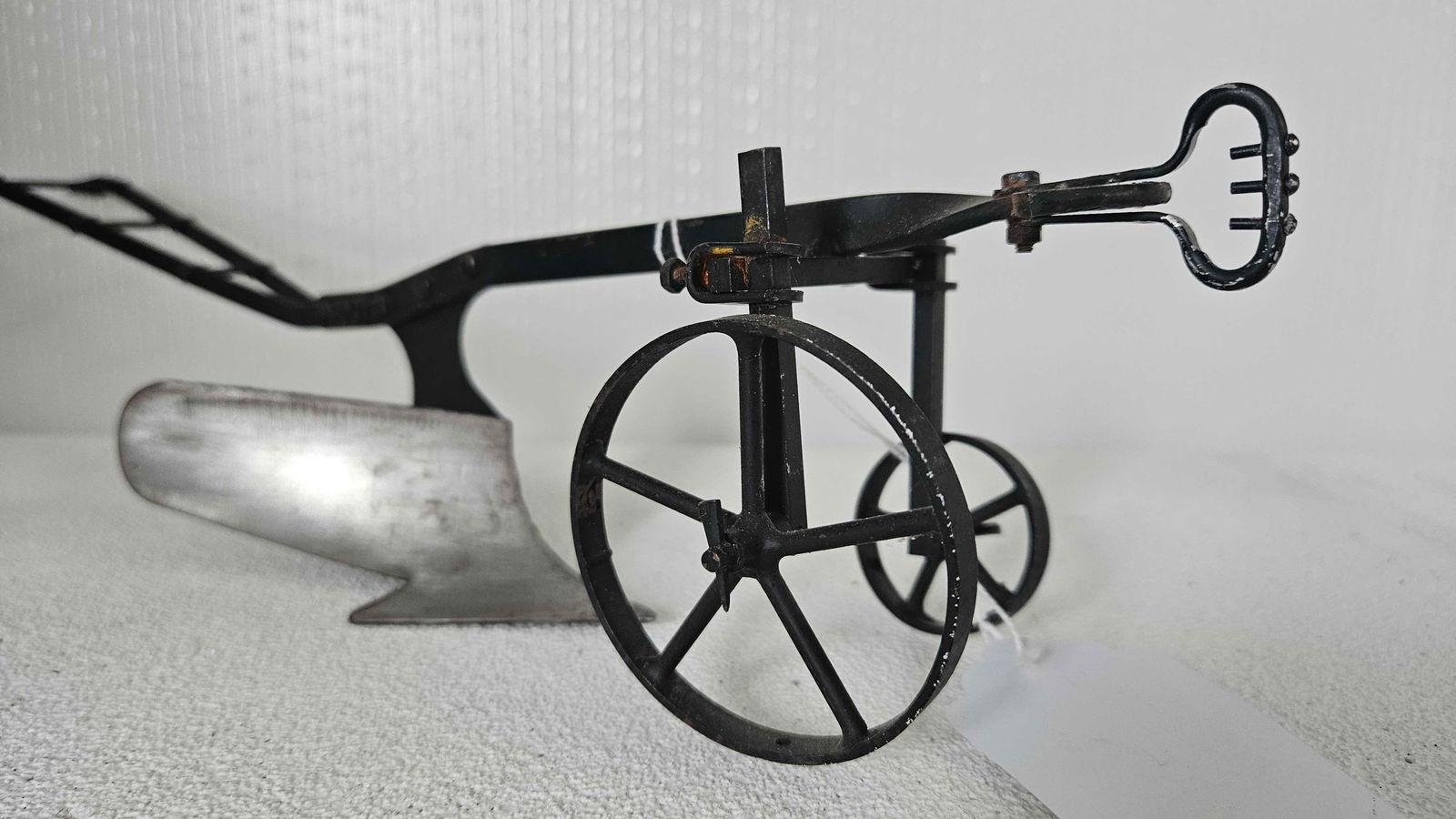 SALESMAN SAMPLE PLOW (1 of 6)