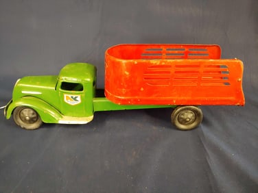 1930S NORTHRUP KING STAKE TRUCK