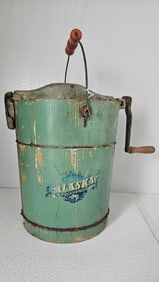 ALASKA HOMESTEAD HAND CRANK ICE CREAM FREEZER