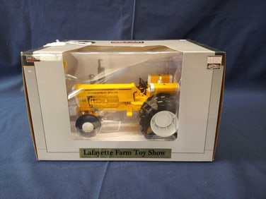 SPEC CAST CLASSIC SERIES MINNEAPOLIS MOLINE G 955 INDUSTRIAL TRACTOR 2020 LAFAYETTE FARM TOY SHOW