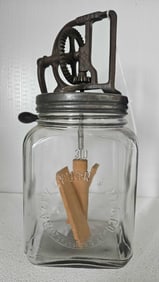 DAZEY NO 30 BUTTER CHURN