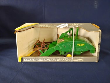 ERTL JOHN DEERE 1940 12A COMBINE COLLECTORS EDITION SPECIAL 50TH ANN. EDITION BLUE PRINT REPLICA