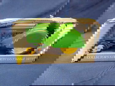 ERTL JOHN DEERE 1953 MODEL 60 ORCHARD TRACTOR COLLECTOR EDITION BLUEPRINT REPLICA TRACTOR