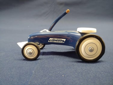 KIDDIE CAR CLASSICS 1963 GARTON SPEEDSTER SIDEWALK CRUISERS PEDAL CAR