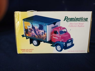 FIRST GEAR REMINGTON PHEASANT 3RD IN A SERIES 1952 GMC DRY GOODS TRUCK
