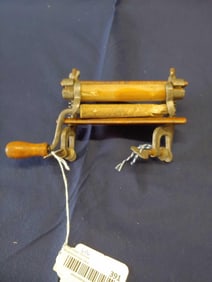 ANCHOR BRAND AMERICAN WRINGER MINIATURE NO. 5 DOMESTIC LOVELL MFG.