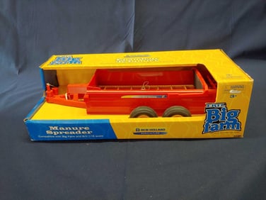 ERTL BIG FARM NEW HOLLAND MANURE SPREADER