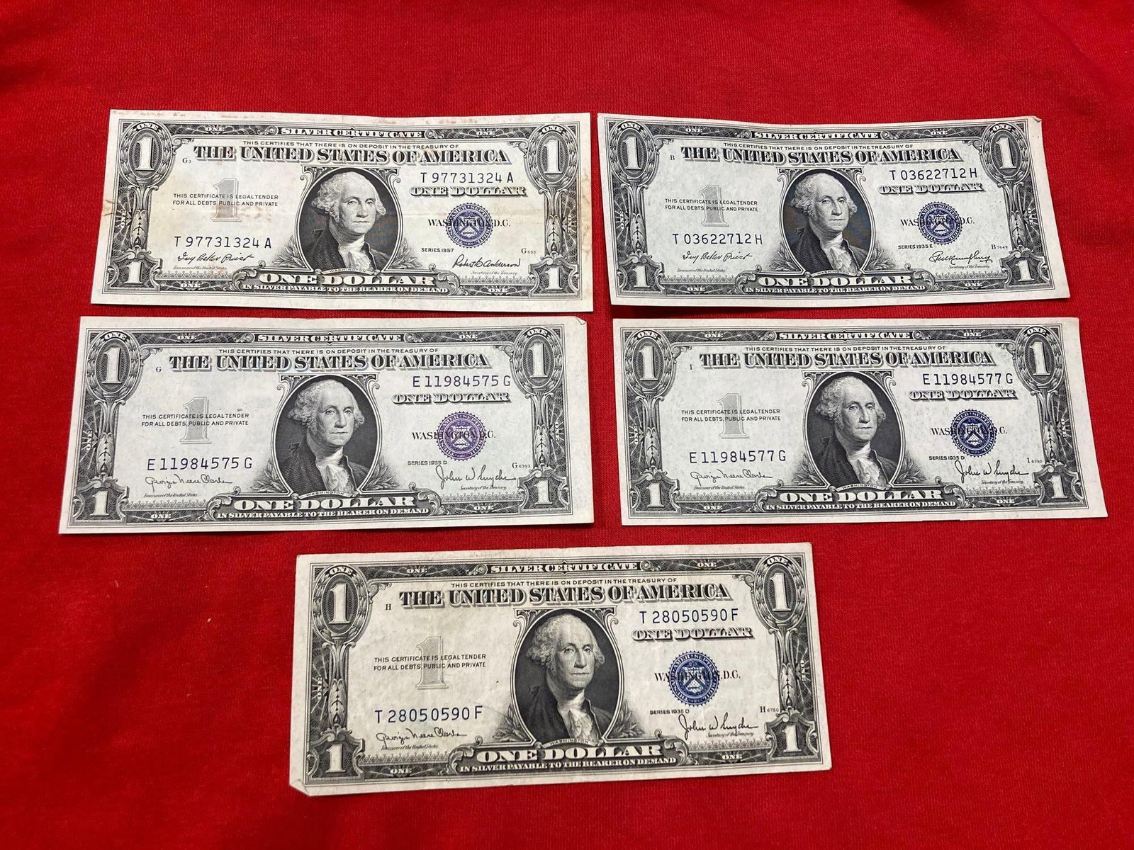 5- $1 SILVER CERTIFICATES (1 of 7)