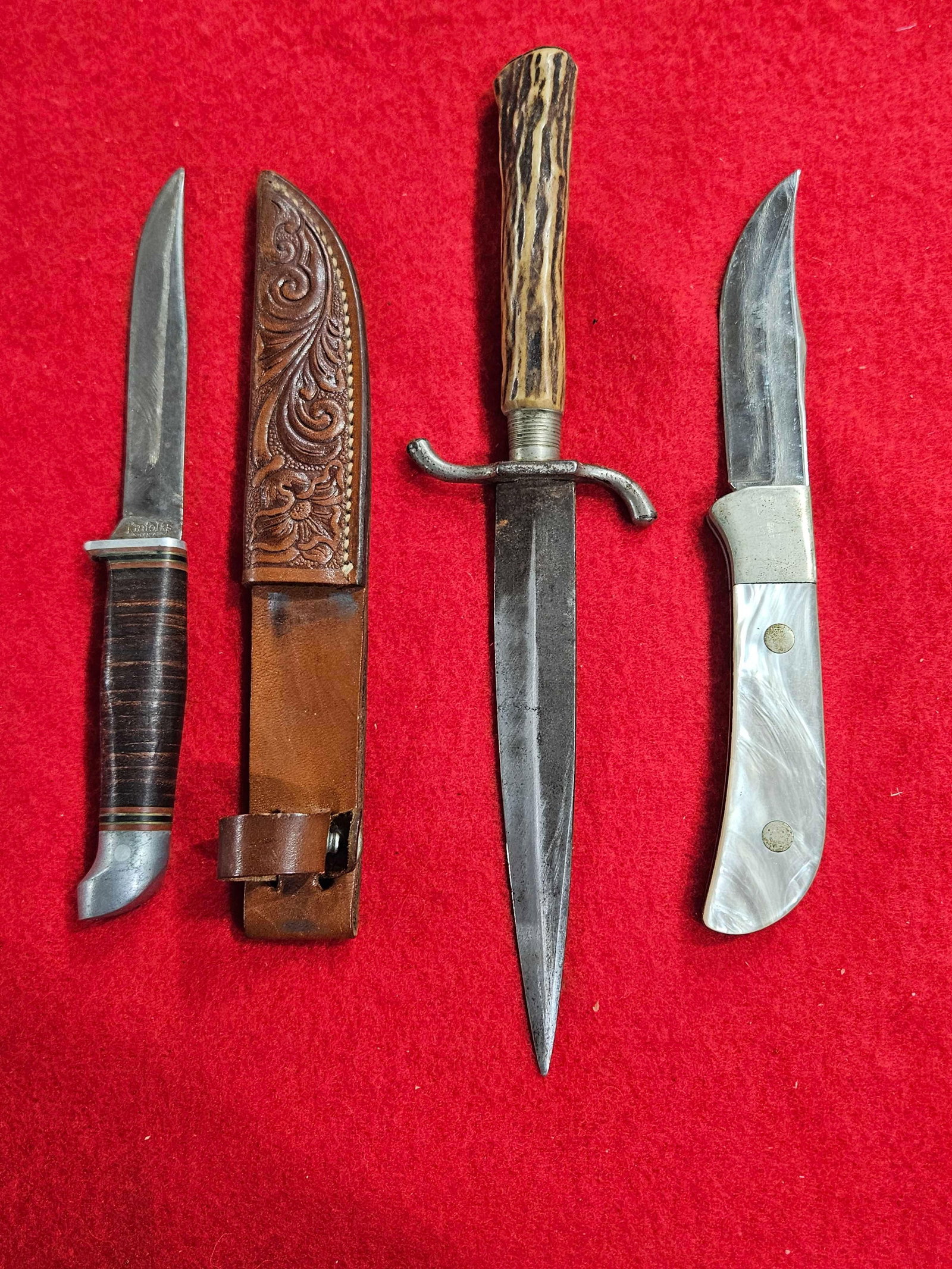 LOT OF 3 FIXED BLADE KNIVES (1 of 12)
