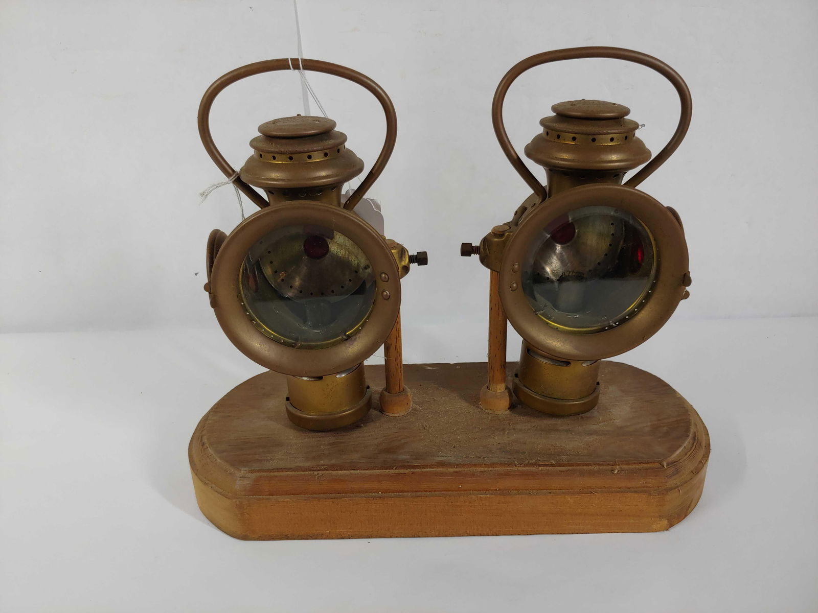 Pair of Neverout kerosene bicycle lamps (1 of 5)