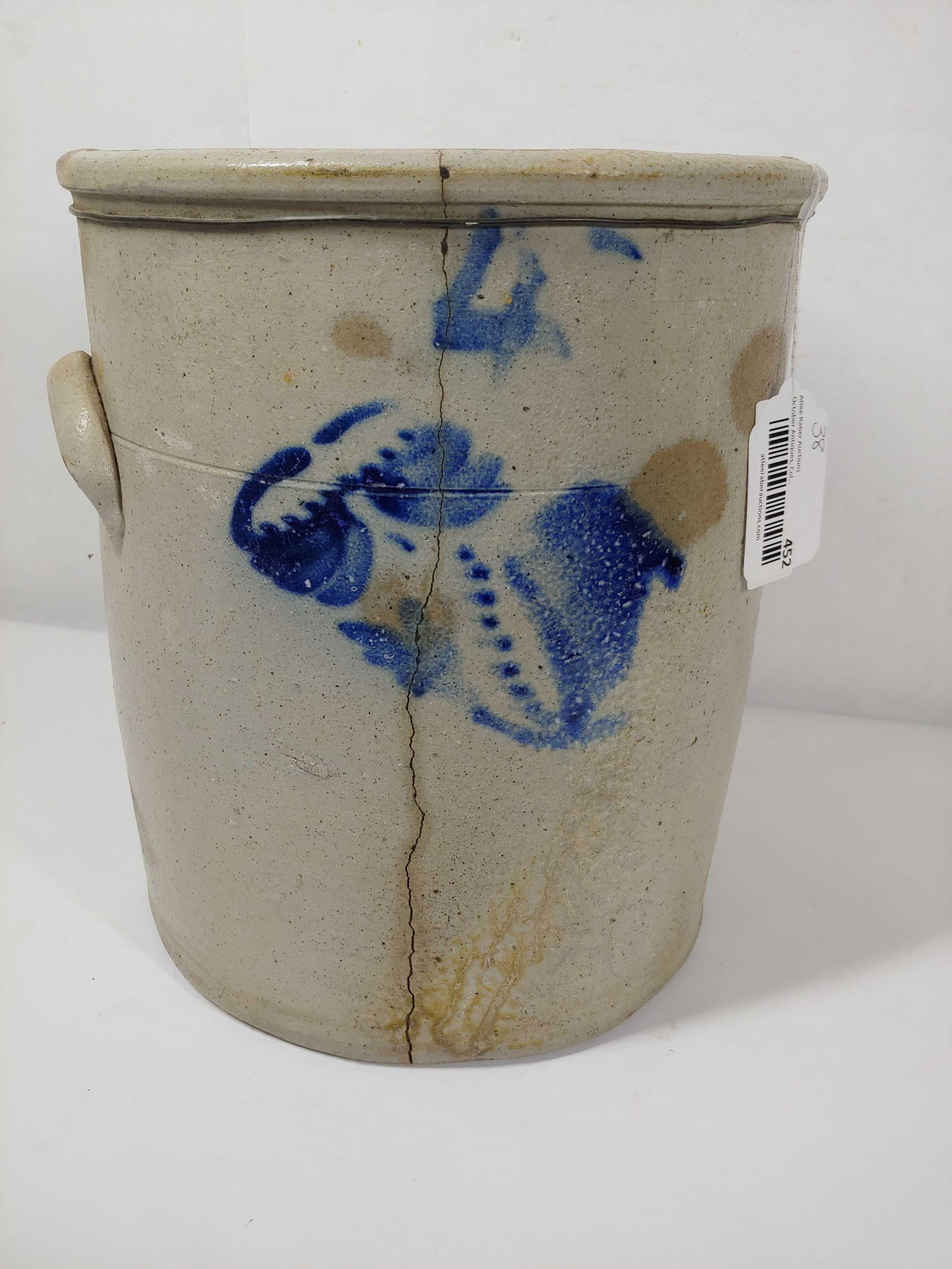 4-gal Stoneware jar: With a significant crack down the front. 12.75in tall.