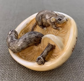 Hand Carved Japanese Rat with Mushroom Netsuke