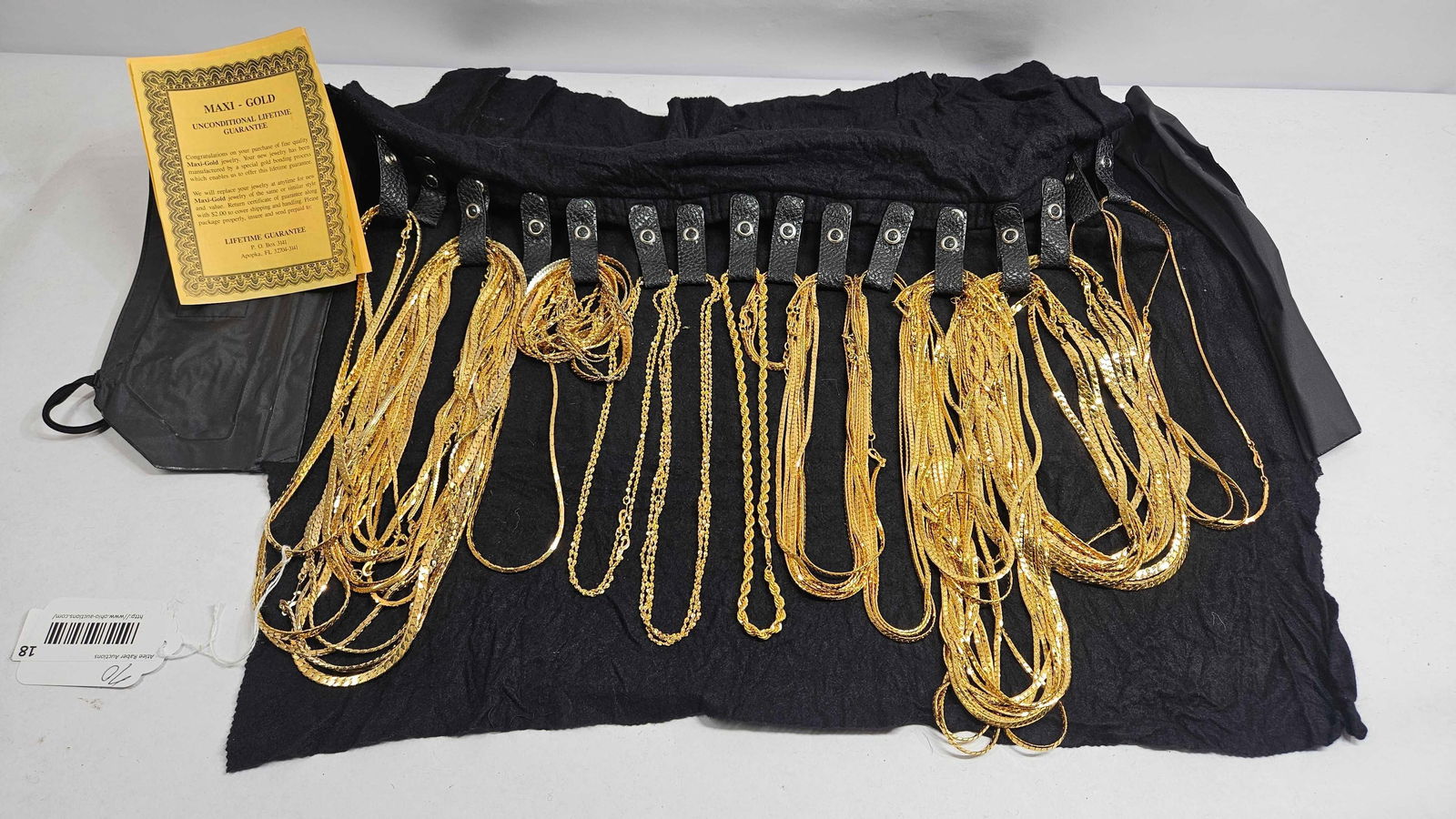 MAXI GOLD LIFETIME GUARANTEE CHAINS (1 of 7)