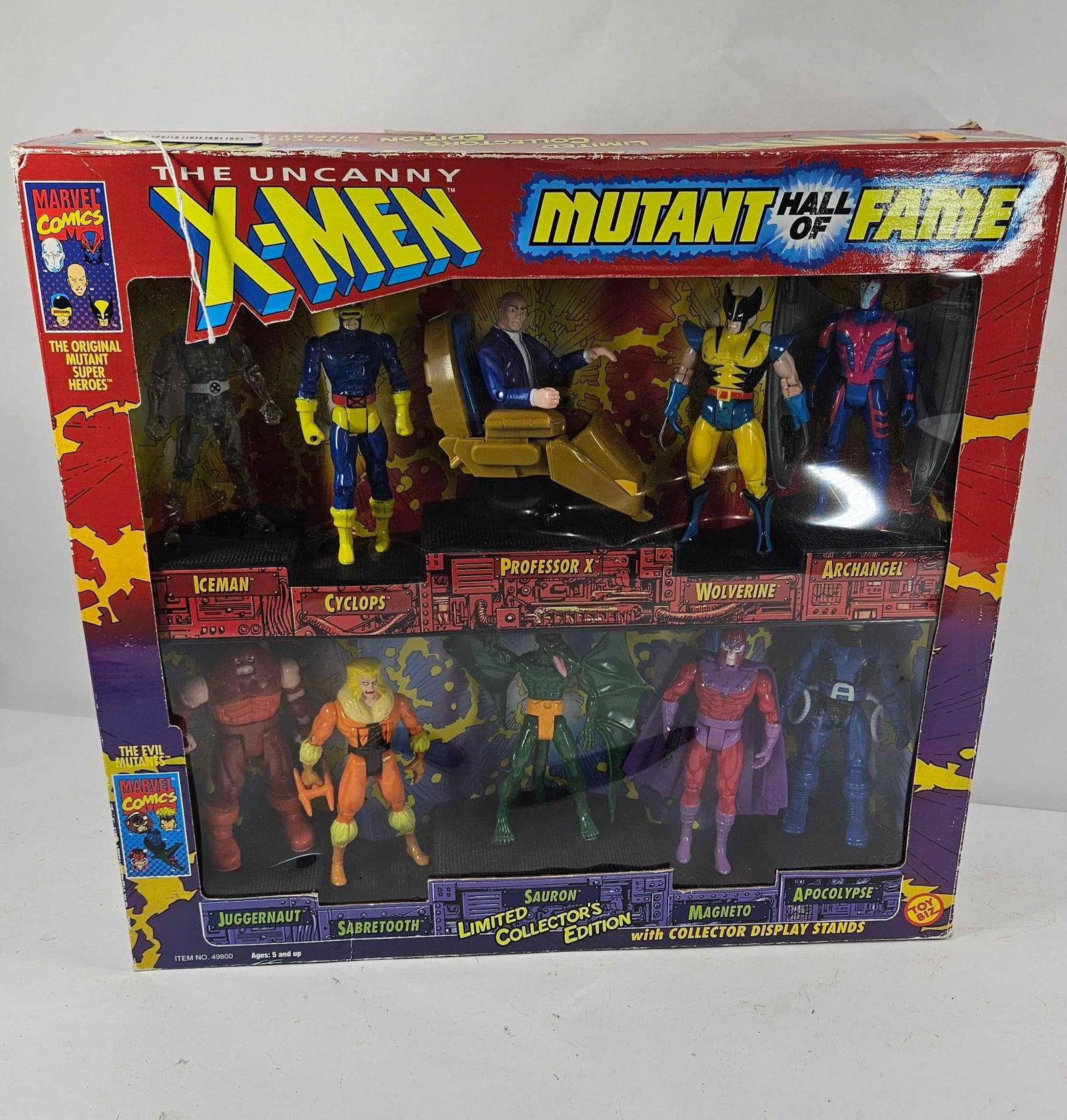 X MEN MARVEL COMICS ACTION FIGURE SET (1 of 8)