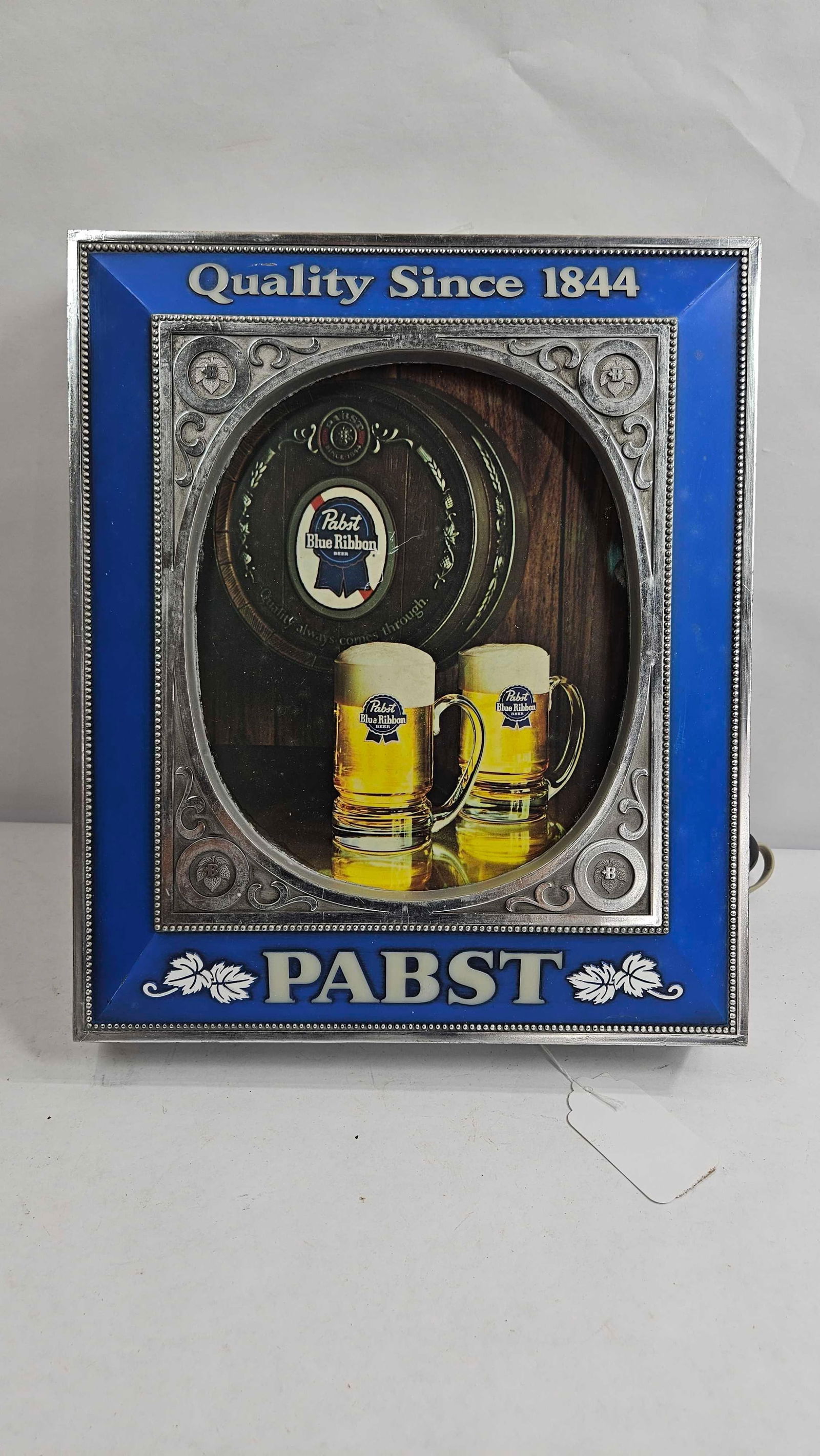 Pabst Blue Ribbon lighted acrylic display (1 of 4)