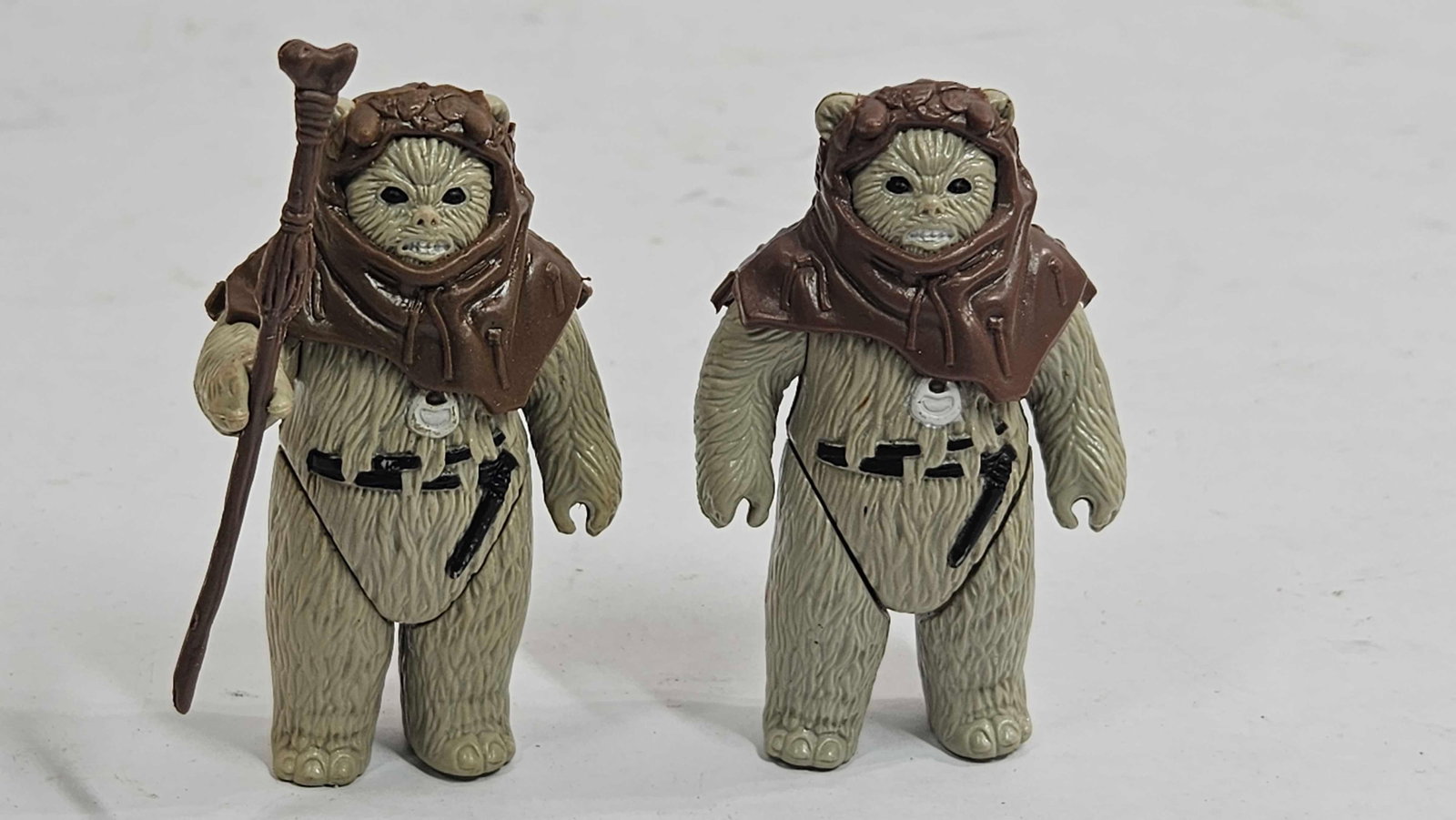 STAR WARS EWOK CHIEF ACTION FIGURES (1 of 4)