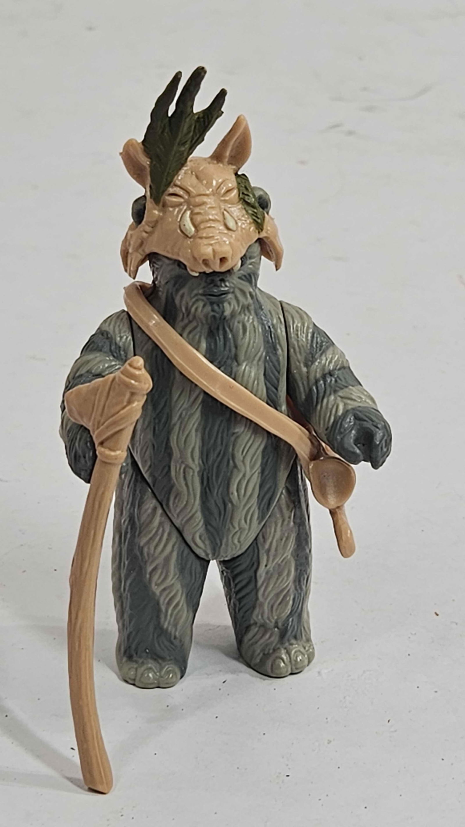 STAR WARS EWOK TEEBO ACTION FIGURE W ACCESSORIES (1 of 3)
