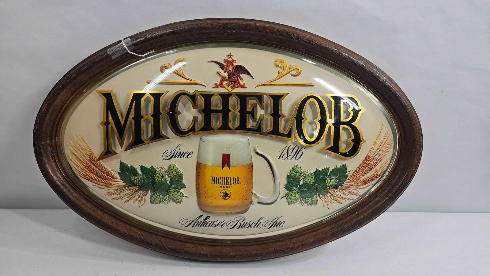 Beautiful Michelob Beer 3D acrylic sign (1 of 3)